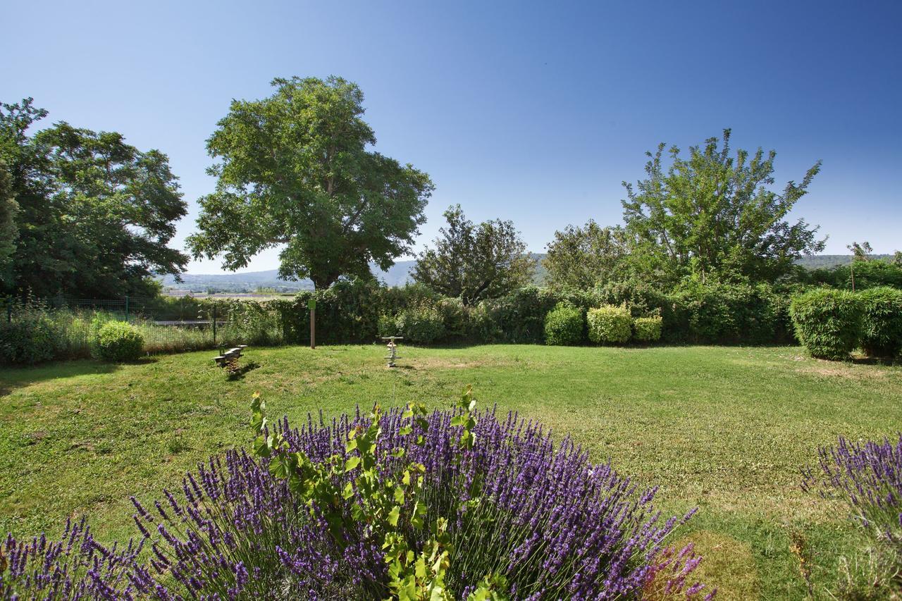 Residence Odalys Les 4 Soleils Bonnieux Exterior photo